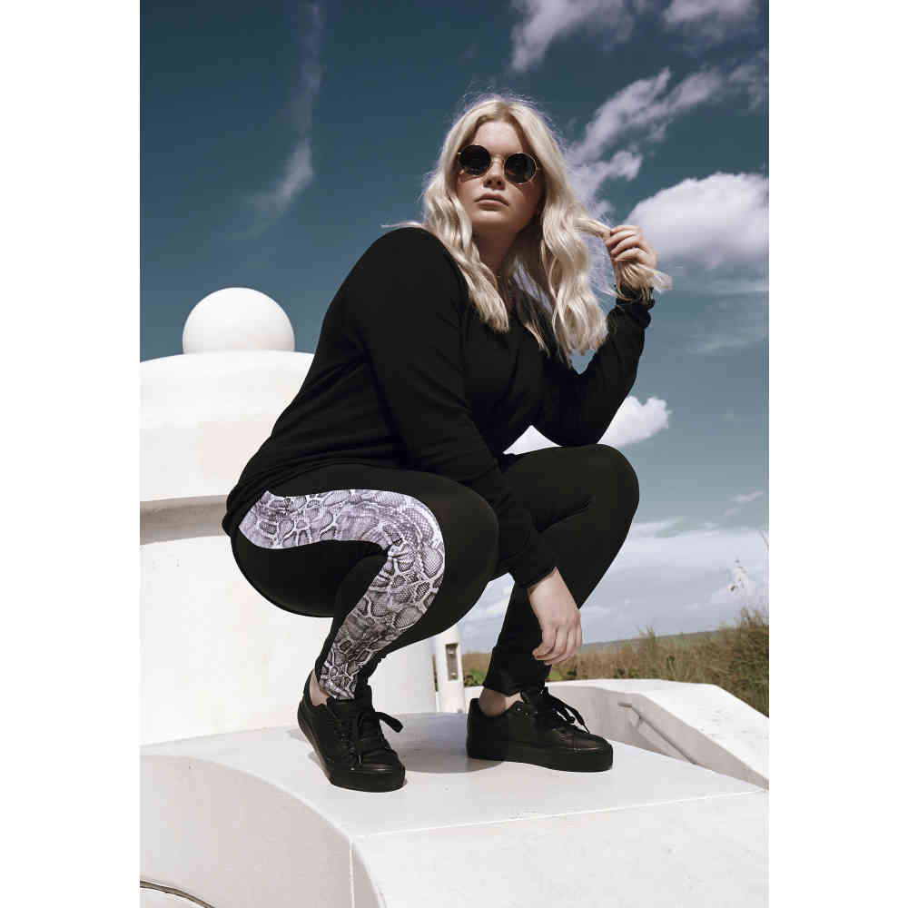 Urban Classics - Side Striped Pattern Leggings - Noir/Blanc